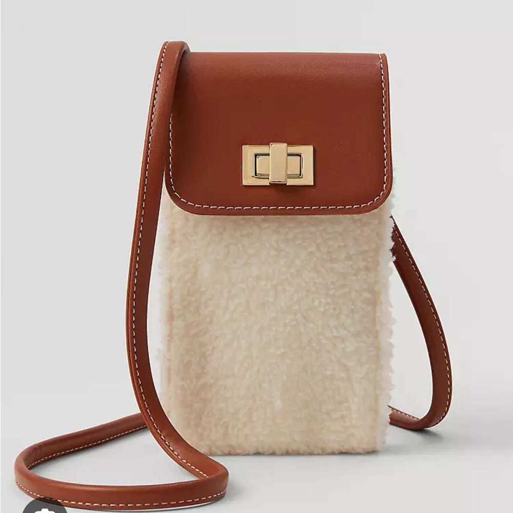 Ann Taylor Sherpa phone crossbody bag new